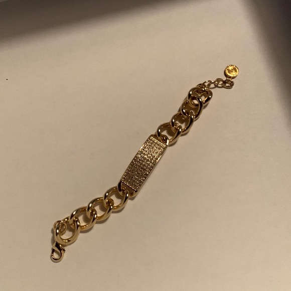 Graziano Gold Tone Chain Link Bracelet - Picture 6 of 7